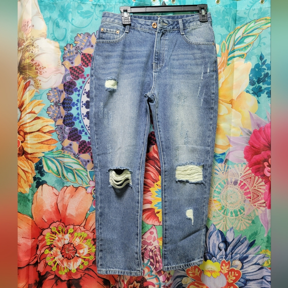 Jing jeans distressed